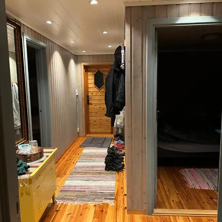 Flott Hytte Med Panoramautsikt Og Privat