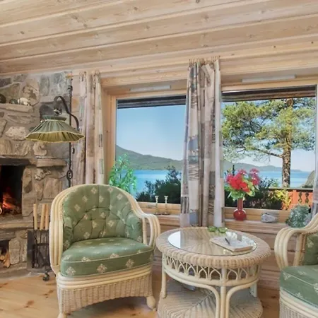 Flott Hytte Med Panoramautsikt Og Privat Stavang